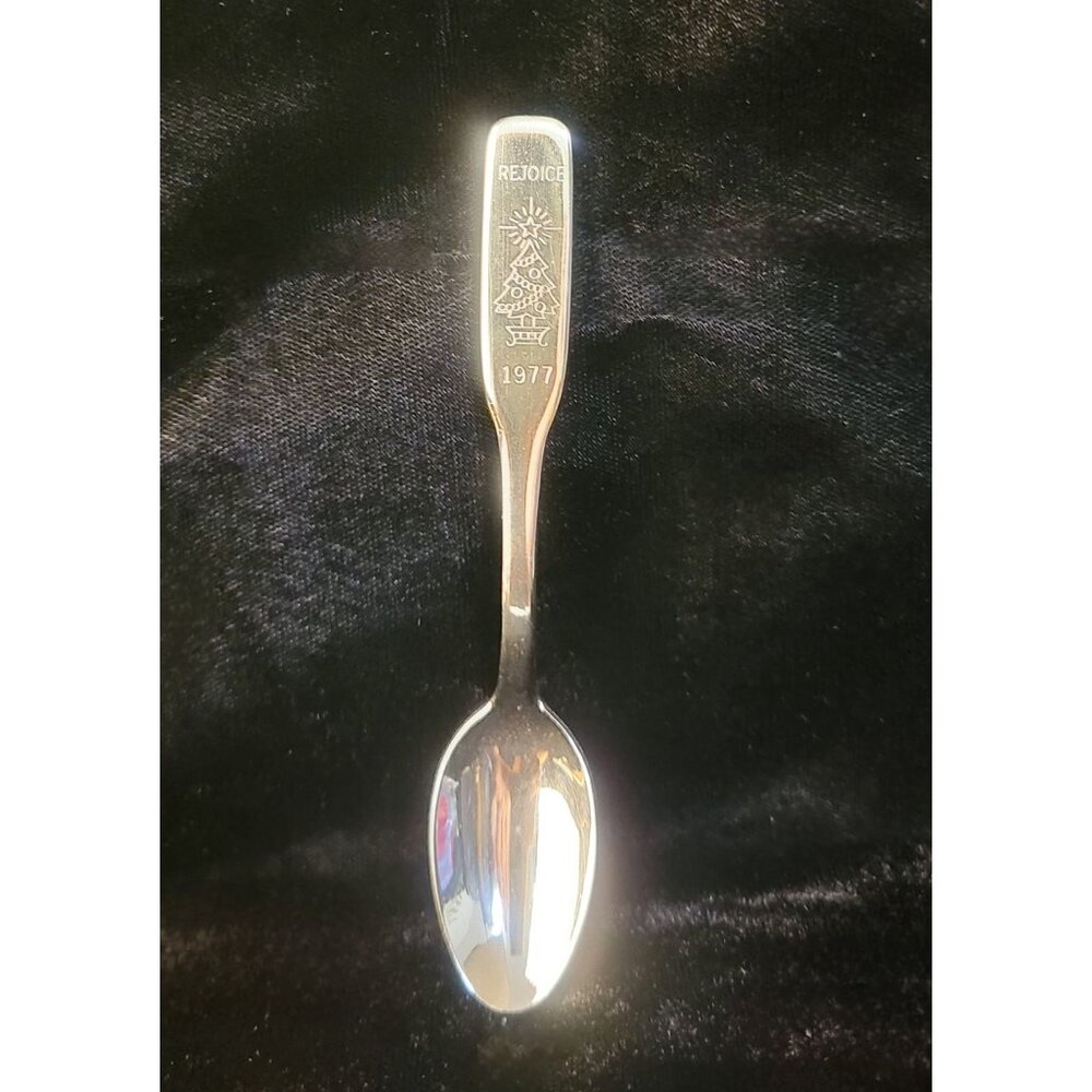Vintage International Silver Company Christmas Spoon